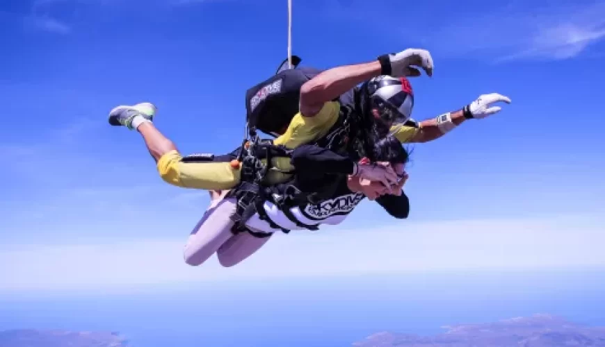 Saut en parachute à Beni Mellal : week-end avec Ouzoud et Bin El Ouidane