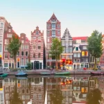 Amsterdam – Bruxelles – Paris