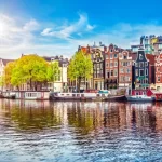 Un voyage vers Amsterdam, une ville renommée dans le monde datant du 17e siècle, capitale de Hollande, à 6760 MAD !!