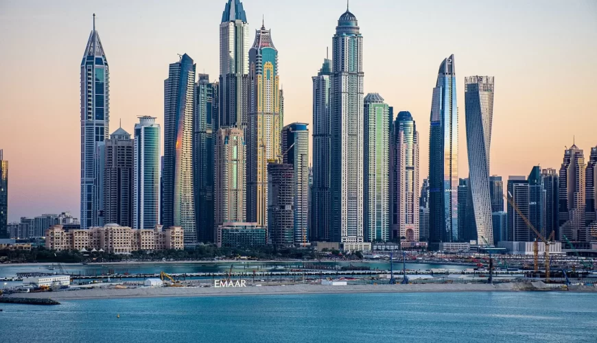 Dubaï ou Istanbul : où partir depuis le Maroc ? Comparatif durée, budget et saison