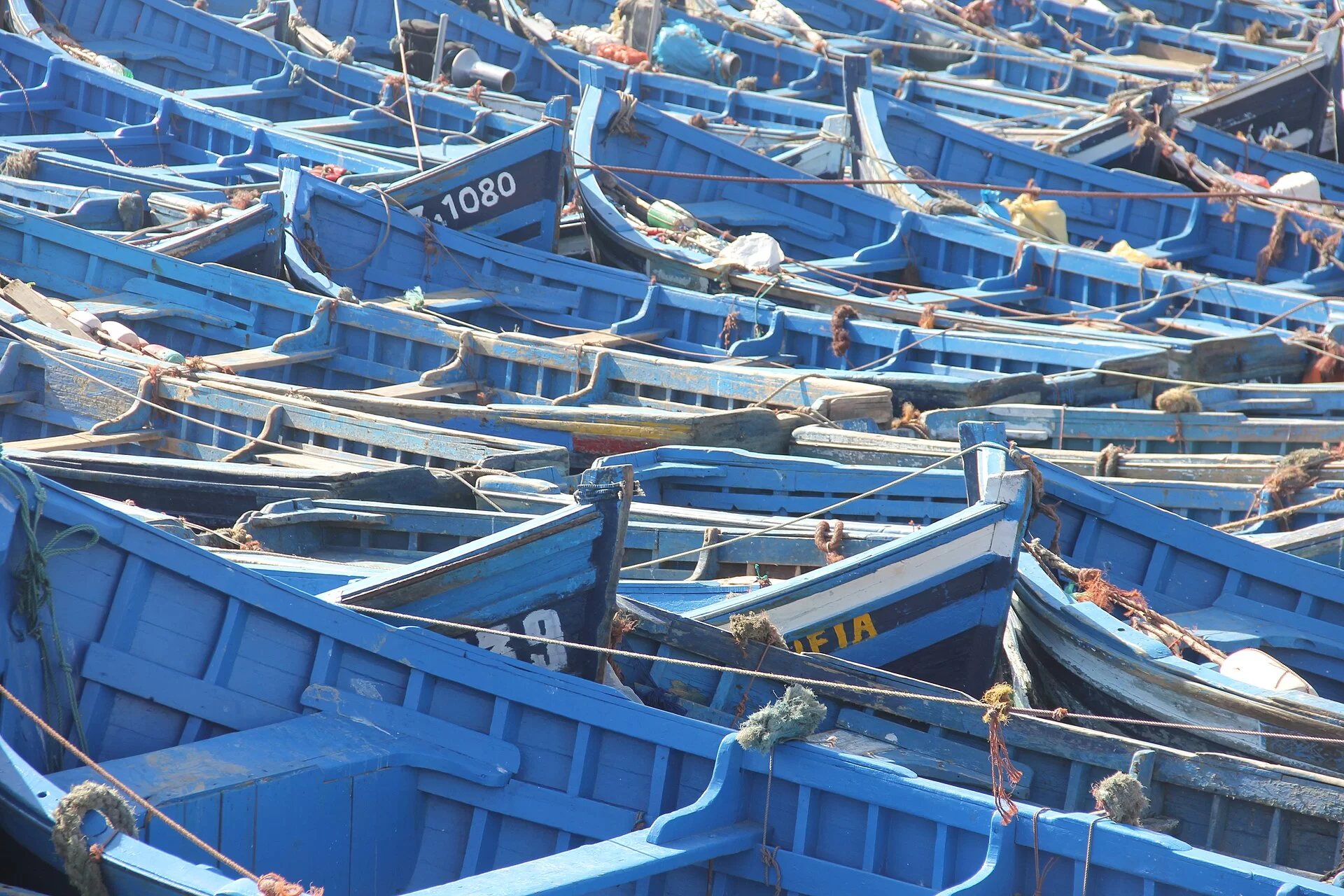 Le port d’Essaouira et ses barques bleues