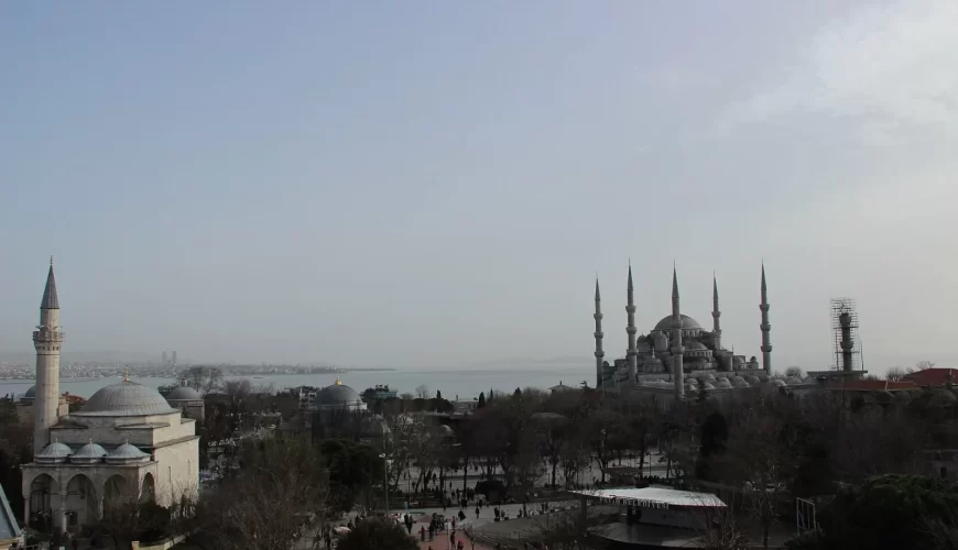 Istanbul ou Antalya : quelle destination choisir en Turquie depuis le Maroc ?