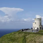 La tour O'Brien sur les falaises de Moher, en Irlande