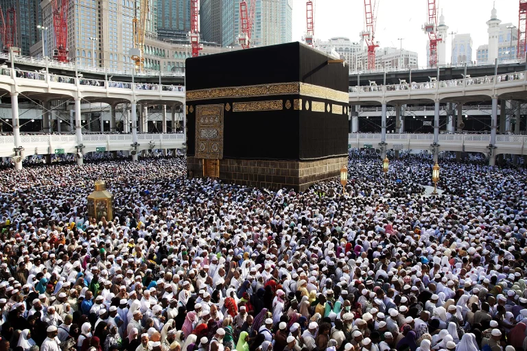 Omra pendant le Ramadan depuis le Maroc : dates, durée, prix et conseils