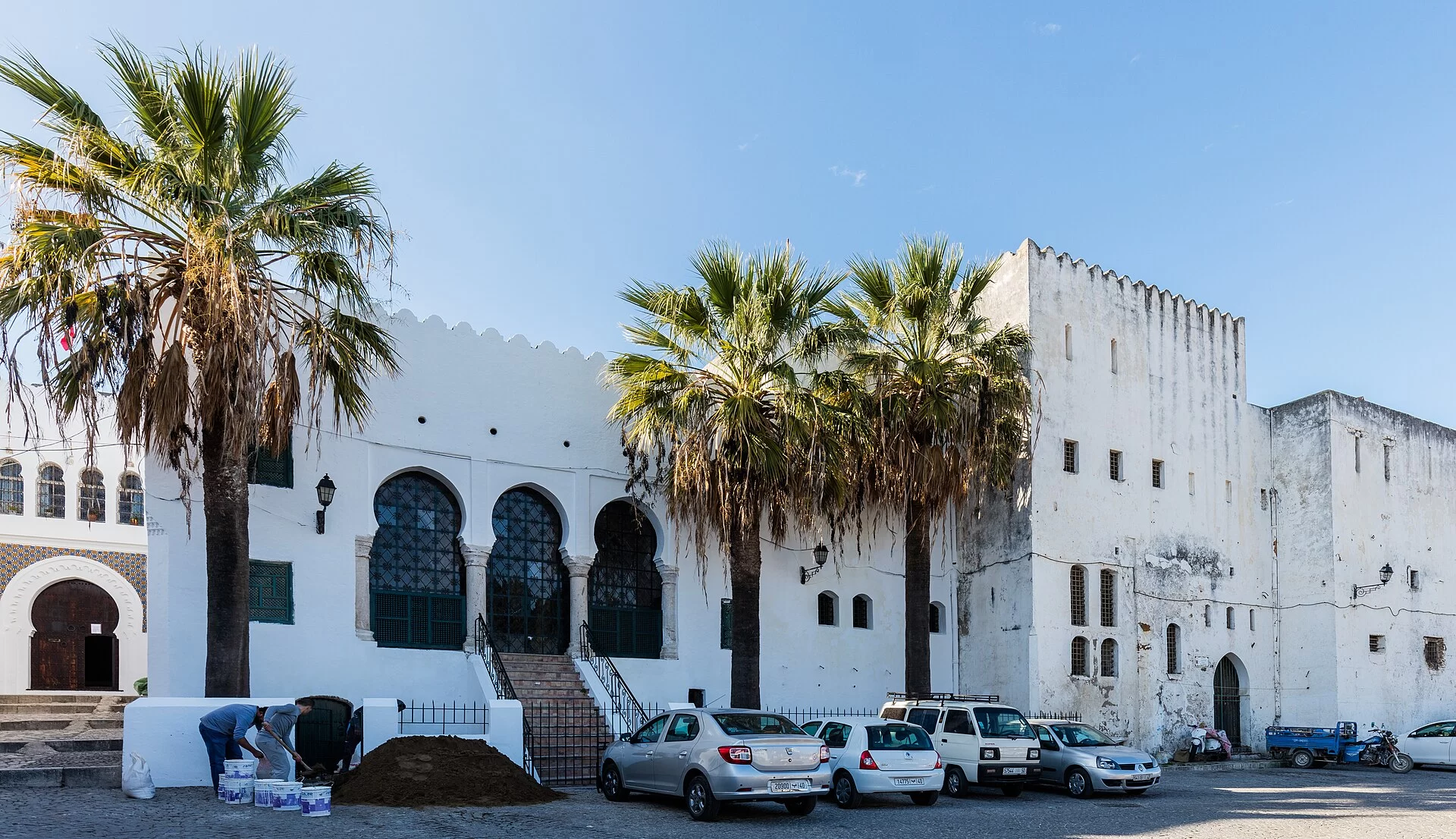 La kasbah de Tanger et ses palmiers