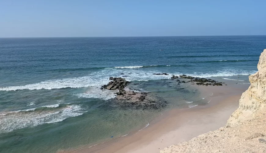 La côte sauvage de l'Atlantique près de Dakhla