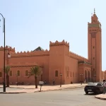 La mosquée en pisé rouge de Zagora au Maroc